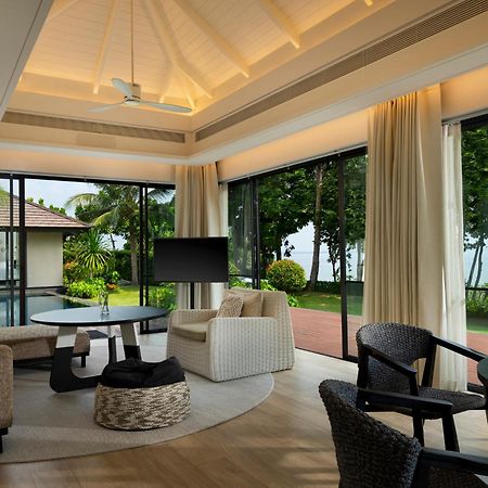 The Shellsea Krabi I Luxury Beach Front Resort & Pool Villa Ao Nam Mao Exteriör bild