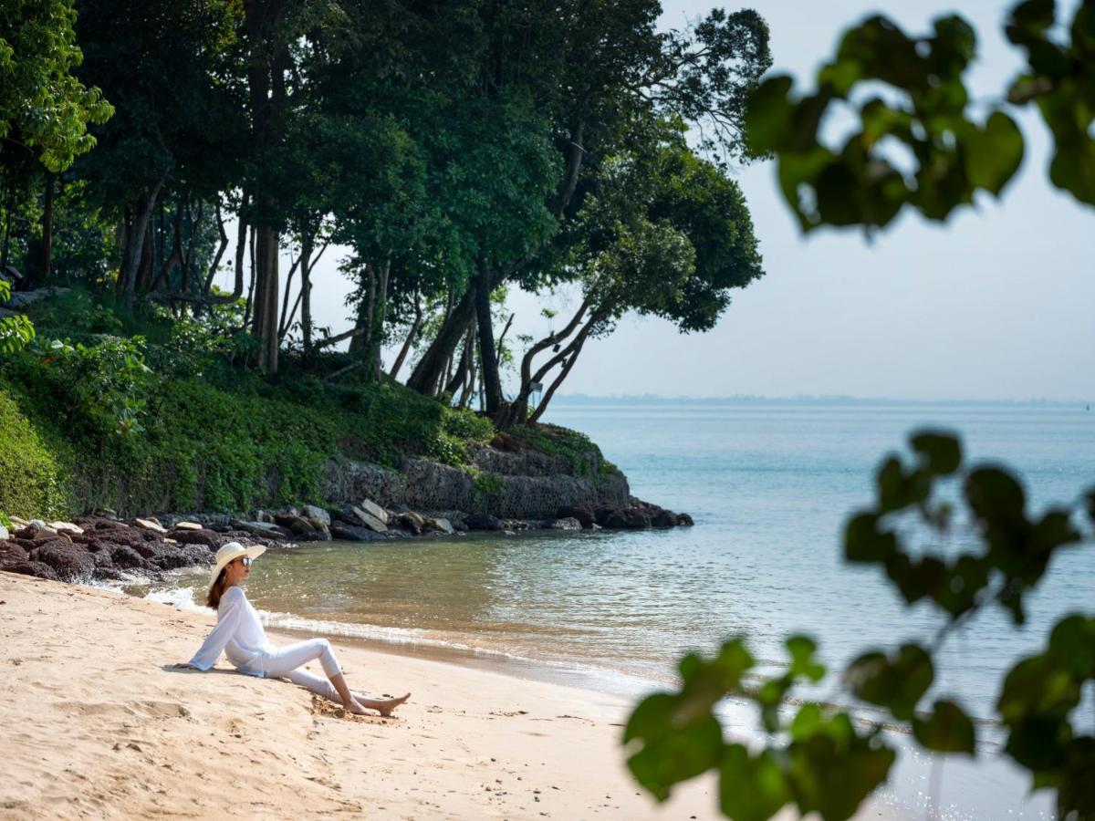 The Shellsea Krabi I Luxury Beach Front Resort & Pool Villa Ao Nam Mao Exteriör bild