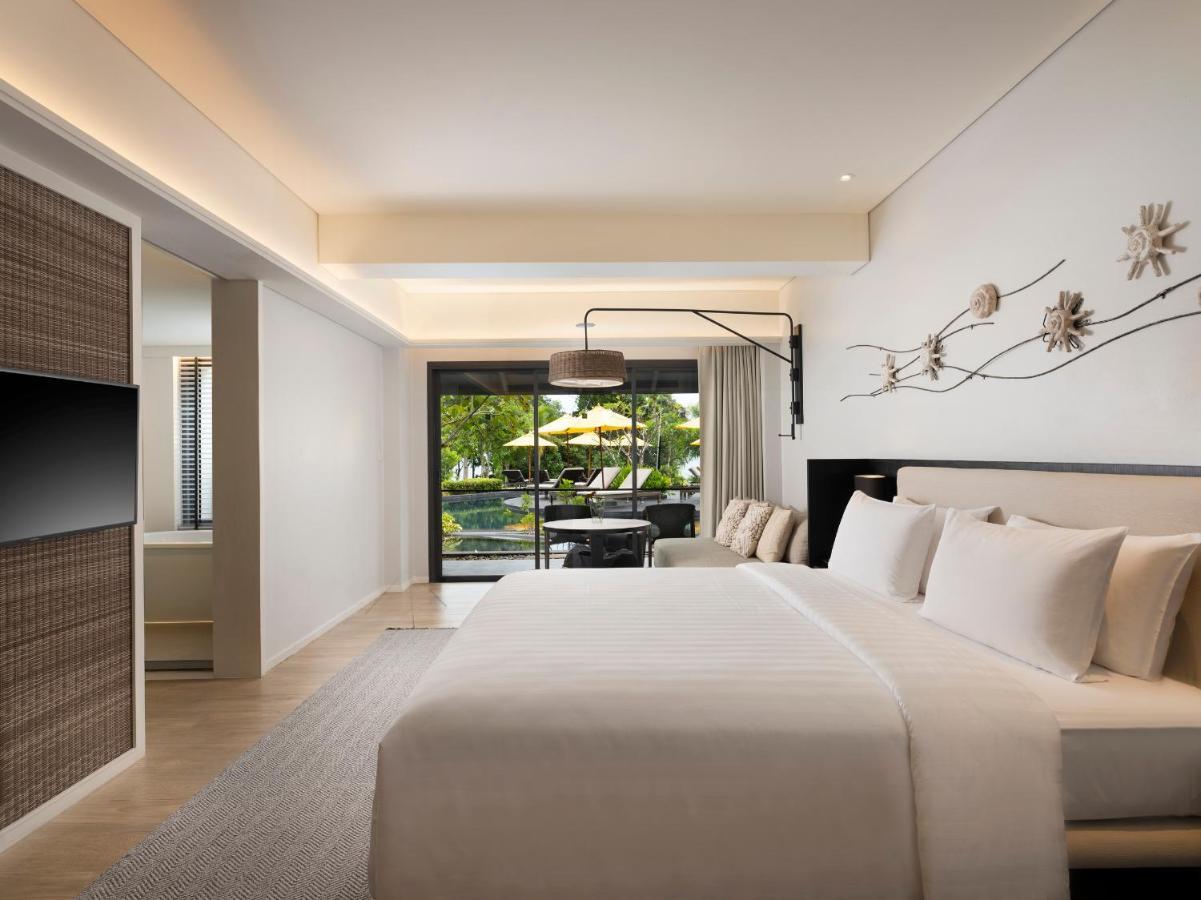 The Shellsea Krabi I Luxury Beach Front Resort & Pool Villa Ao Nam Mao Exteriör bild